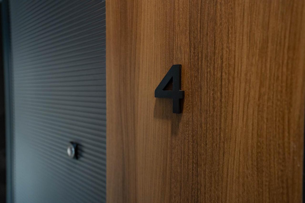 Deluxe Aparthotel Marwell Residence Suceava Dış mekan fotoğraf