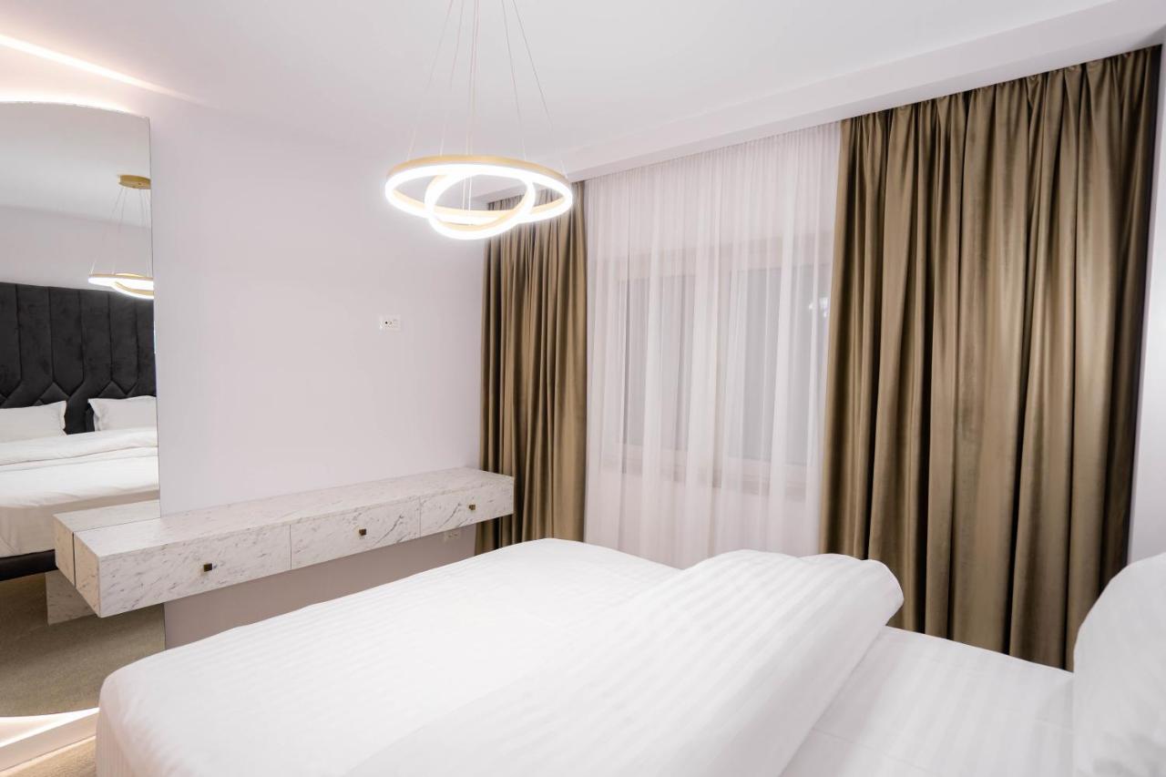 Deluxe Aparthotel Marwell Residence Suceava Dış mekan fotoğraf